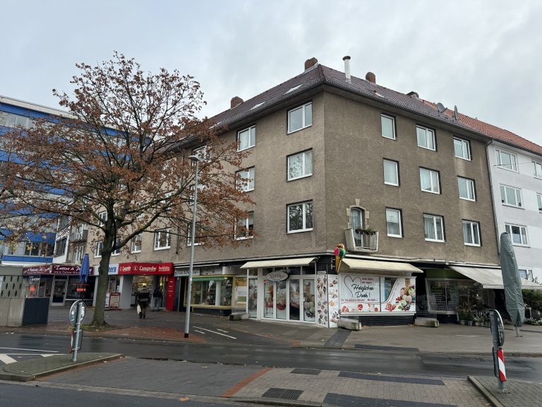 Kunze Immobilien e. K. - Immobilienangebot - 30171 Hannover - Südstadt - Läden/SB-Märkte - KUNZE: Teilsanierte Ladenfläche in Top-Lage der Südstadt -Provisionsfrei-