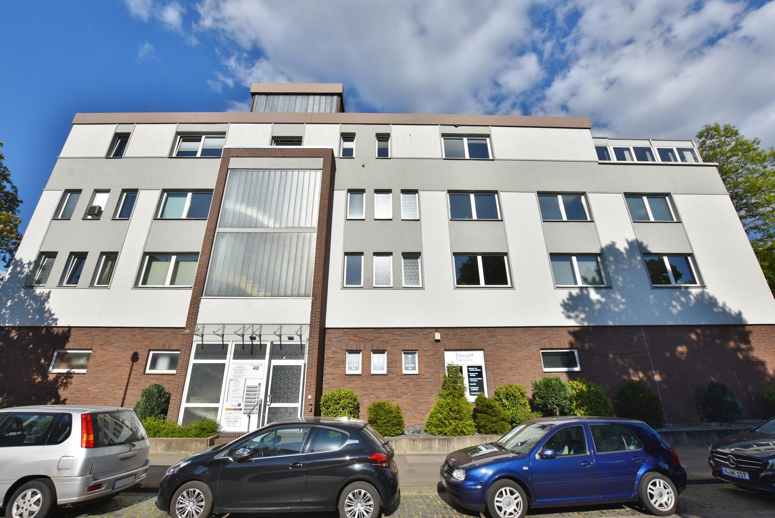 Kunze Immobilien e. K. - Immobilienangebot - 30459 Hannover - Ricklingen - Büro / Praxis / Ausstellungsräume - KUNZE: PROVISIONSFREI: Gepflegte Büro oder Praxisräume in Ricklingen