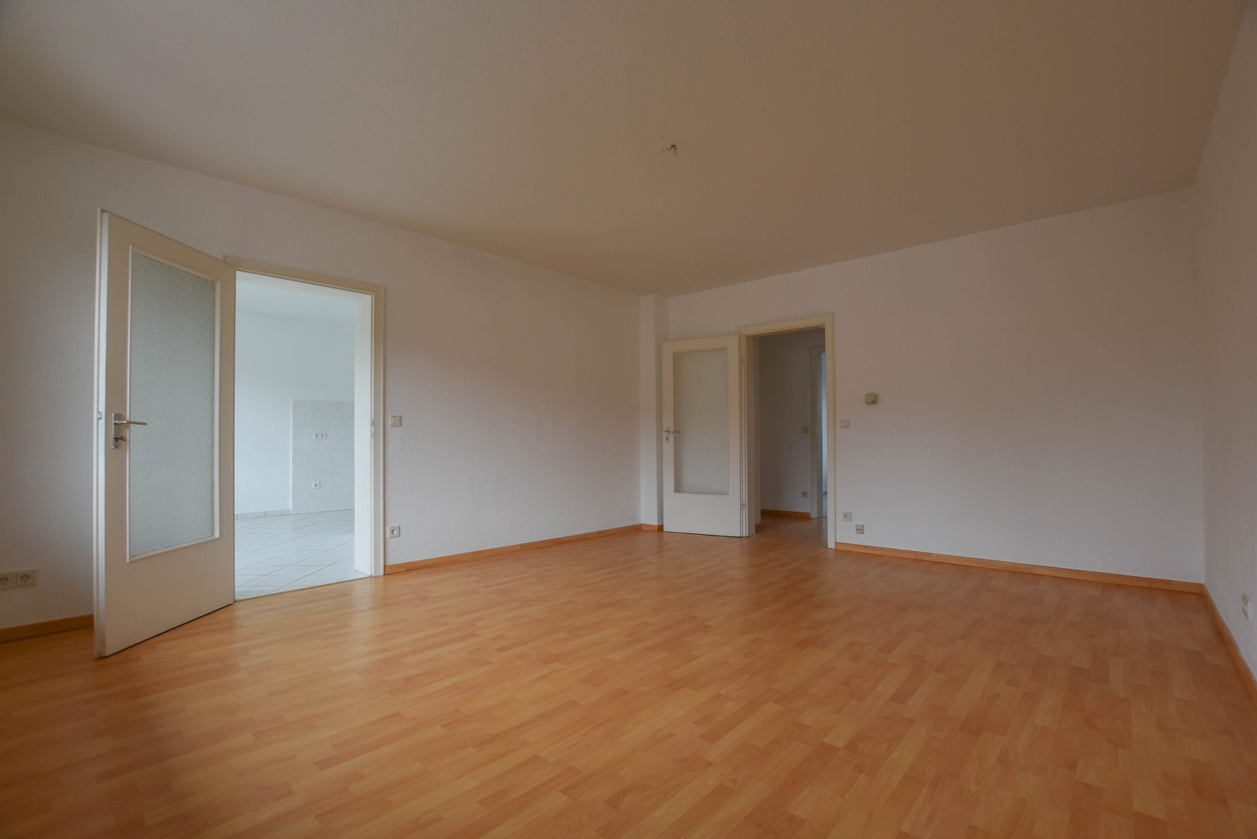 Kunze Immobilien e. K. - Immobilienangebot - 30952 Ronnenberg - Ronnenberg - Wohnungen - KUNZE: 3-Zimmer Wohnung mit Balkon in Ronnenberg