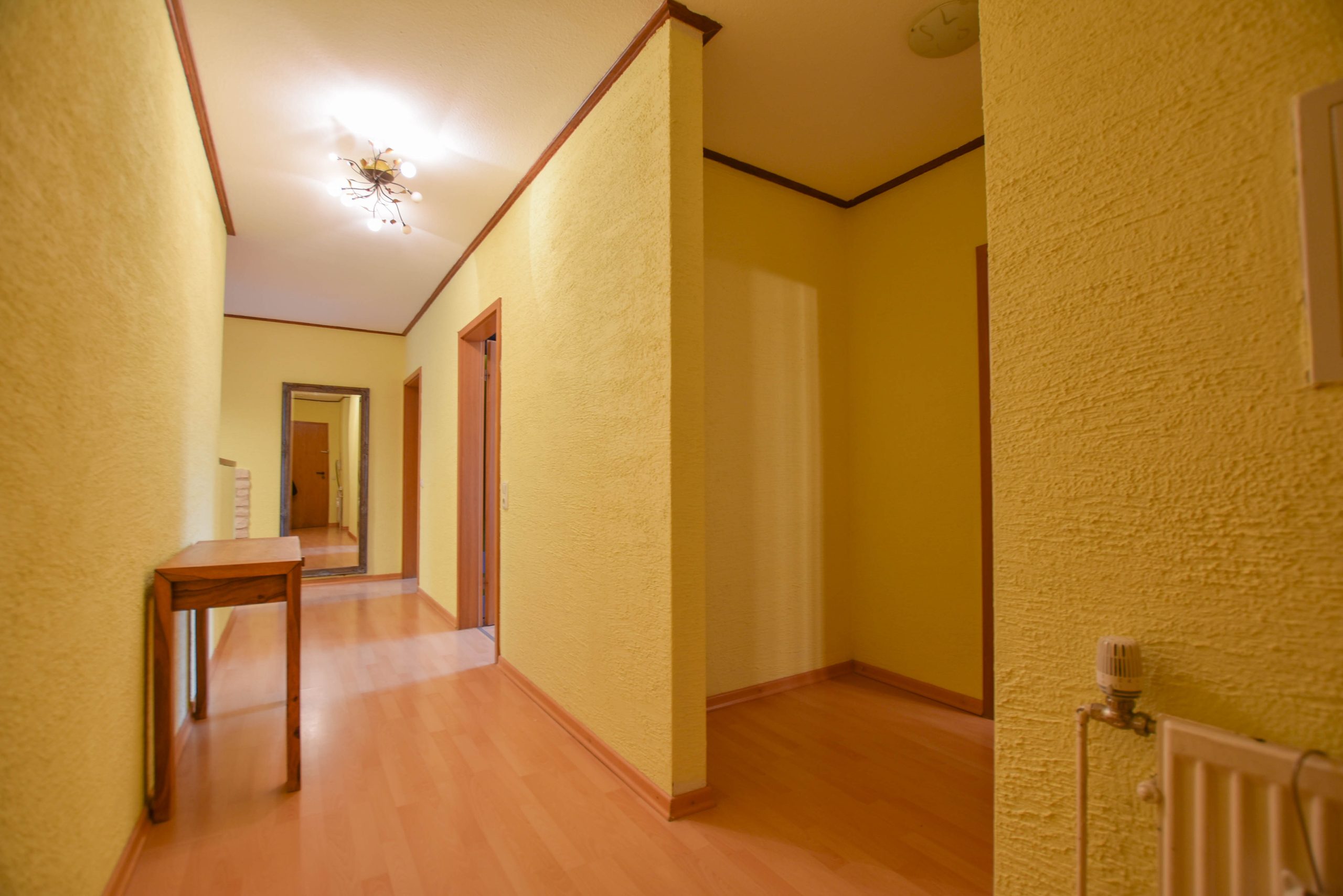 Kunze Immobilien e. K. - Immobilienangebot - 30627 Hannover - Groß Buchholz - Etagenwohnung - KUNZE: MHH-Nähe: sofort bezugsfreie Erdgeschosswohnung mit TG-Platz in Hannover-Groß-Buchholz