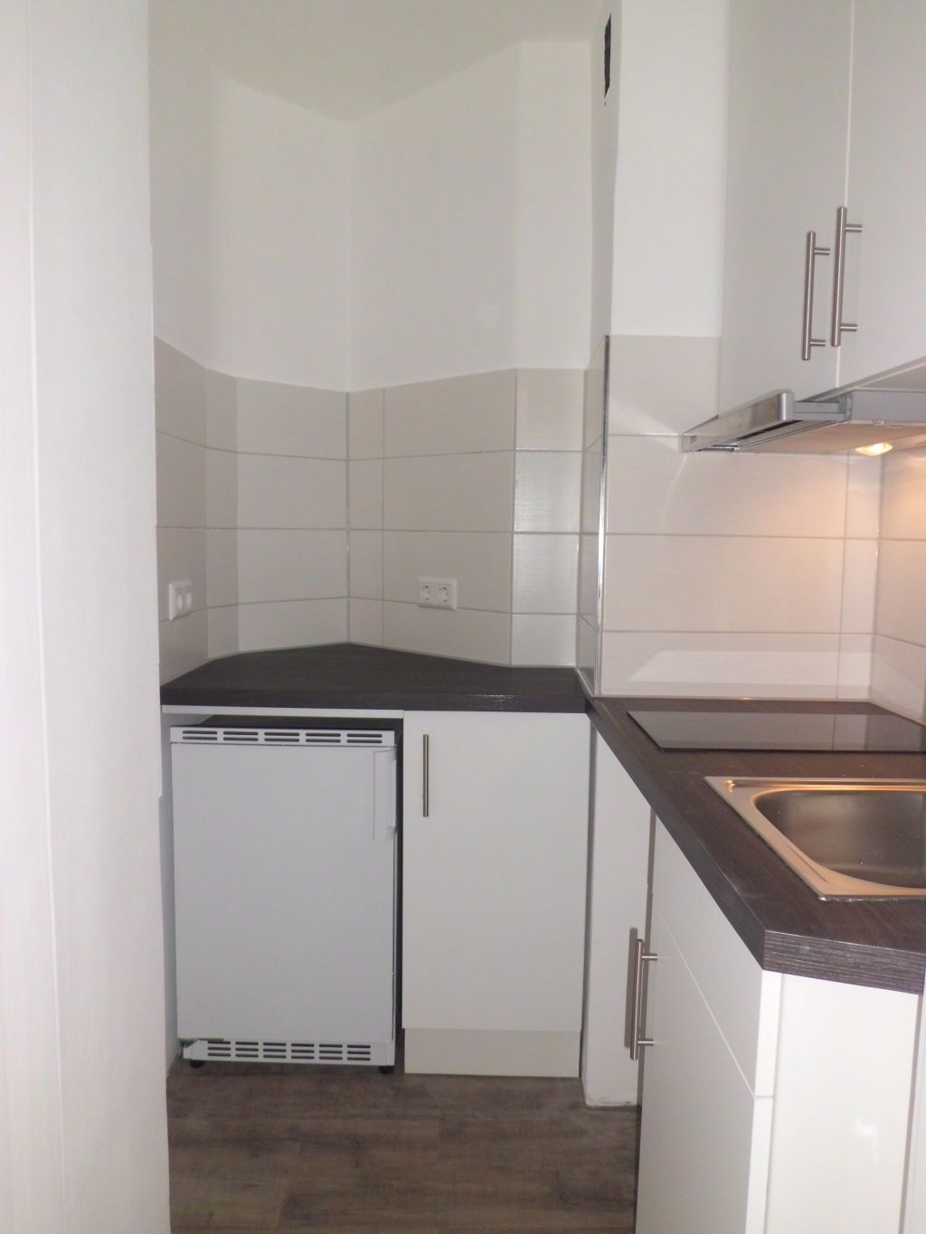 Kunze Immobilien e. K. - Immobilienangebot - 30169 Hannover - Südstadt - Etagenwohnung - KUNZE: 1,5-Zimmer Wohnung mit Einbauküche am Aegi!