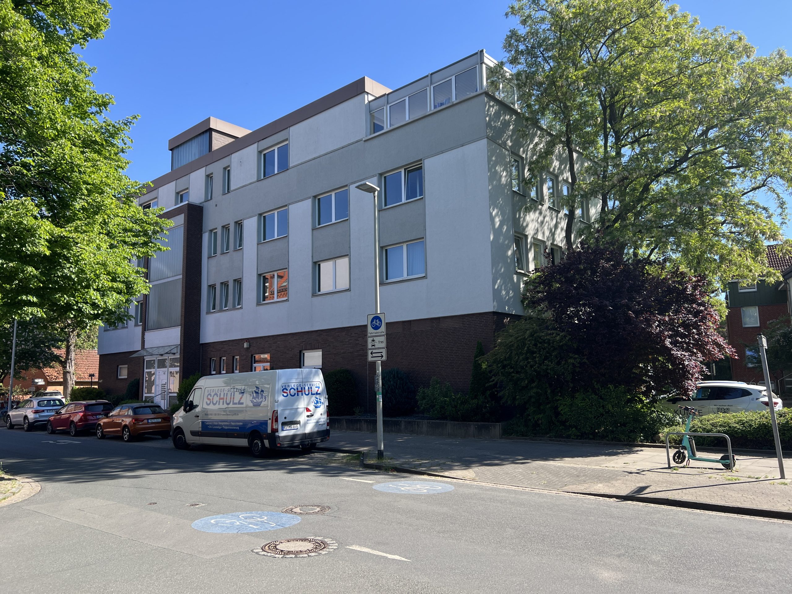 Kunze Immobilien e. K. - Immobilienangebot - 30459 Hannover - Ricklingen - Büro - KUNZE: Ricklingen - 200m² Bürofläche