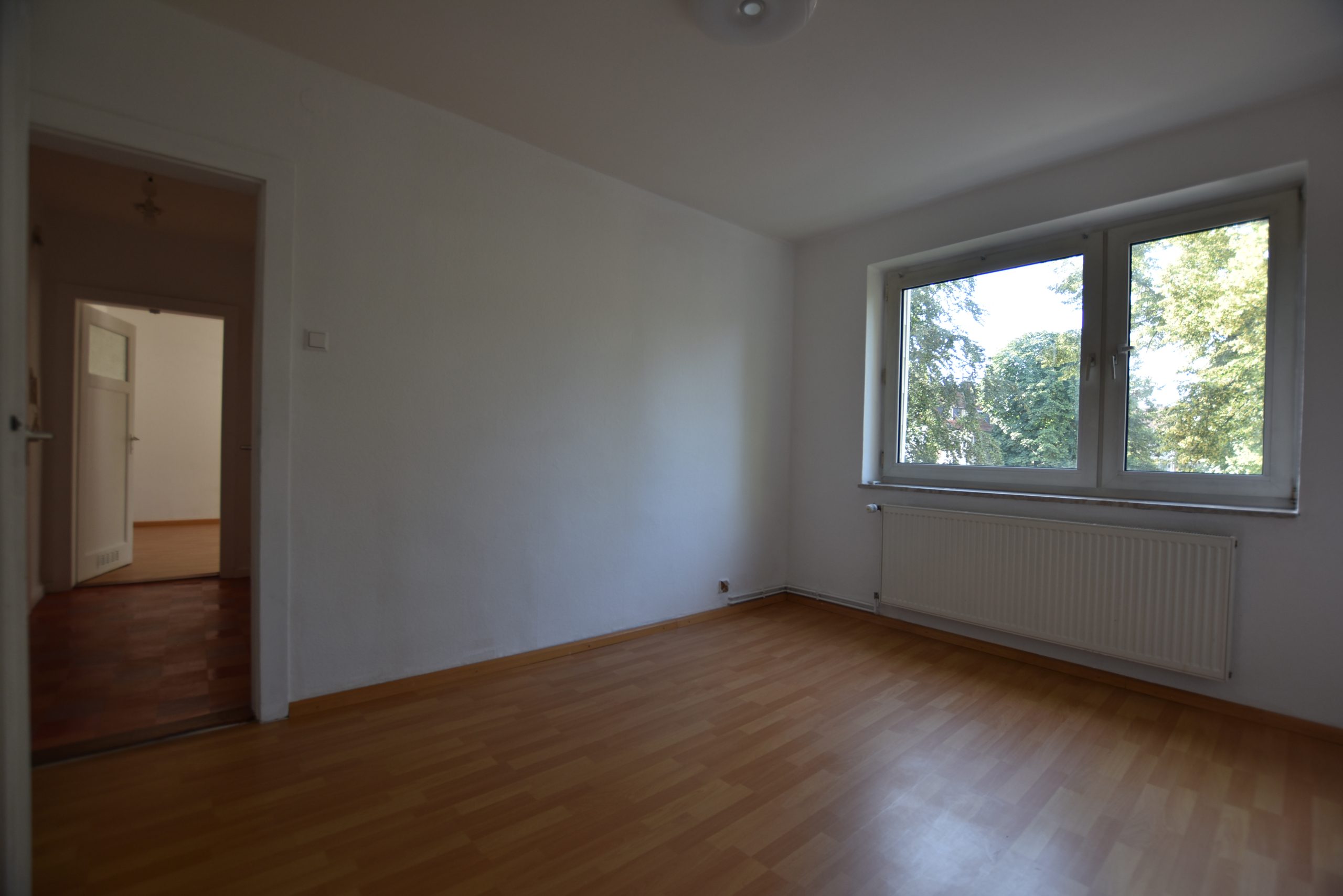 Kunze Immobilien e. K. - Immobilienangebot - 30459 Hannover - Ricklingen - Etagenwohnung - KUNZE: Gut geschnittene Wohnung mit hervorragender Verkehrsanbindung in Ricklingen