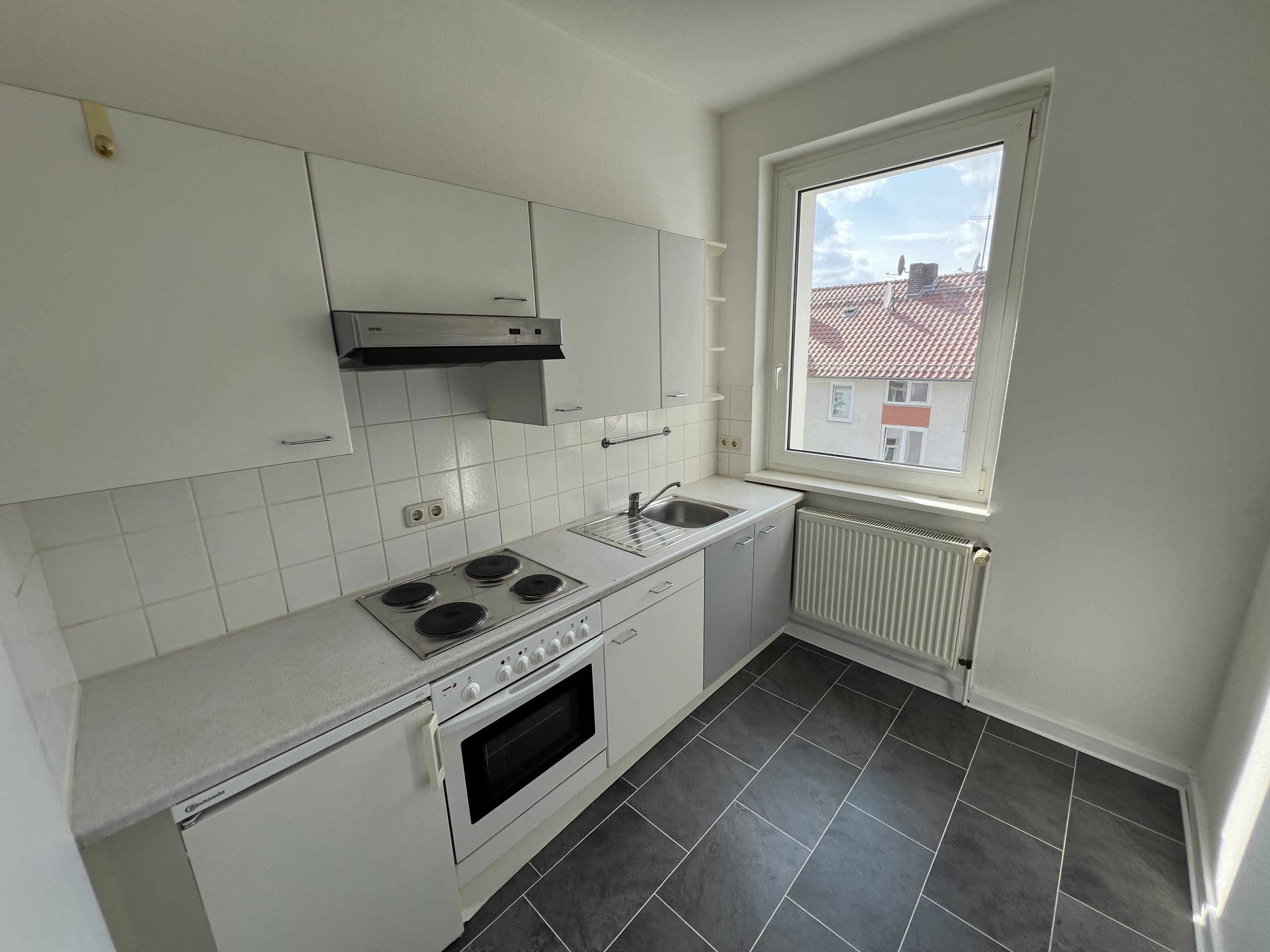 Kunze Immobilien e. K. - Immobilienangebot - 30161 Hannover - Oststadt - Etagenwohnung - KUNZE: 2-Zimmer Wohnung in der Oststadt!