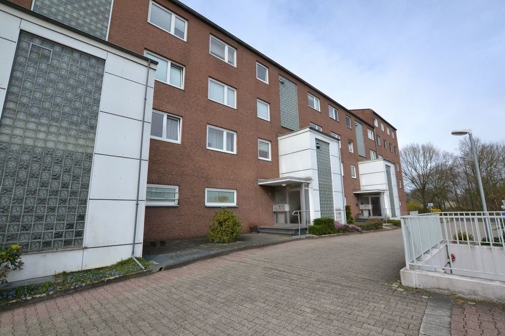 Peter Busch Immobilien GmbH - Immobilienangebot - Neuss - Wohnung - Top-gepflegte 2-Zimmerwohnung in Neuss Norf