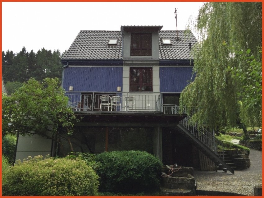 Immobilienangebot - Siegen / Birlenbach - Haus - Tolles Wohnhaus mit "Charakter" in 57078 Siegen-Birlenbach
