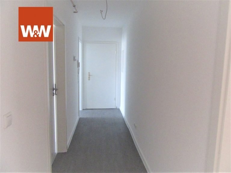 Immobilienangebot - Pforzheim - Wohnung - Frisch renovierte, helle Wohnung! 2 Zimmer