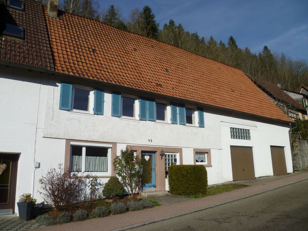 Immobilienangebot - Sulz am Neckar - Haus - Wohnen am Sonnenhang
Einfamilienhaus in 72172 Sulz- TO
