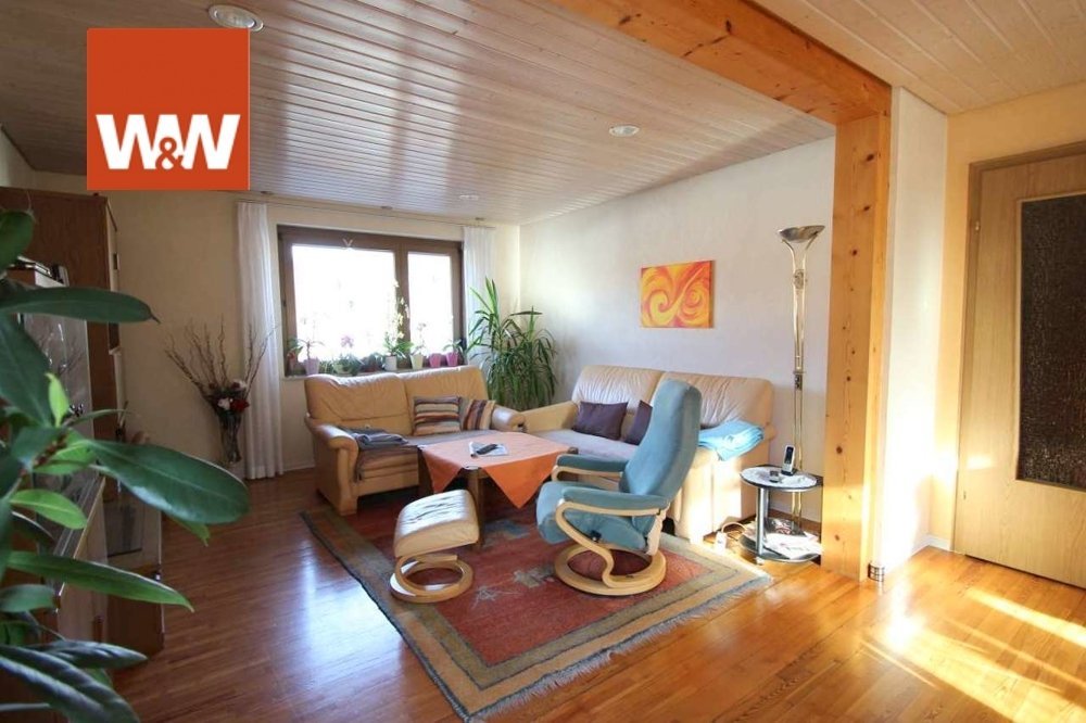 Immobilienangebot - Leinzell - Alle - Helle, gemütliche 5,5 Zimmer Etagenwohnung 
in idyllischer Wohnlage von Leinzell