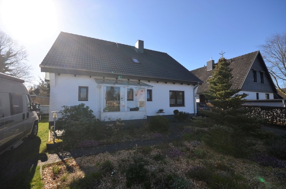 Immobilienangebot - Neuberend - Alle - Traumhaftes EFH mit Blick ins Grüne