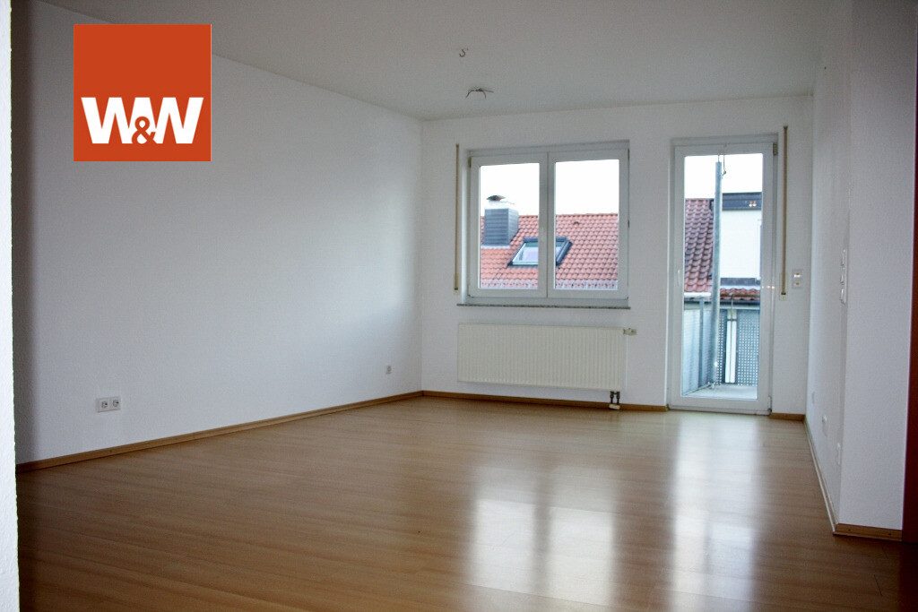 Immobilienangebot - Plochingen - Alle - Nette 2 - Zimmer - Wohnung mit Südbalkon, Tiefgaragenplatz, Rendite von ca. 5,5 % möglich