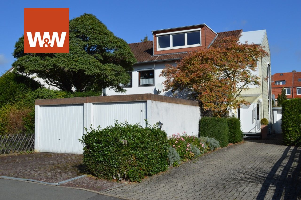 Immobilienangebot - Kassel - Alle - +++ freistehendes Einfamilienhaus mit 3 Garagen in ruhiger Spitzen-Lage von Harleshausen +++