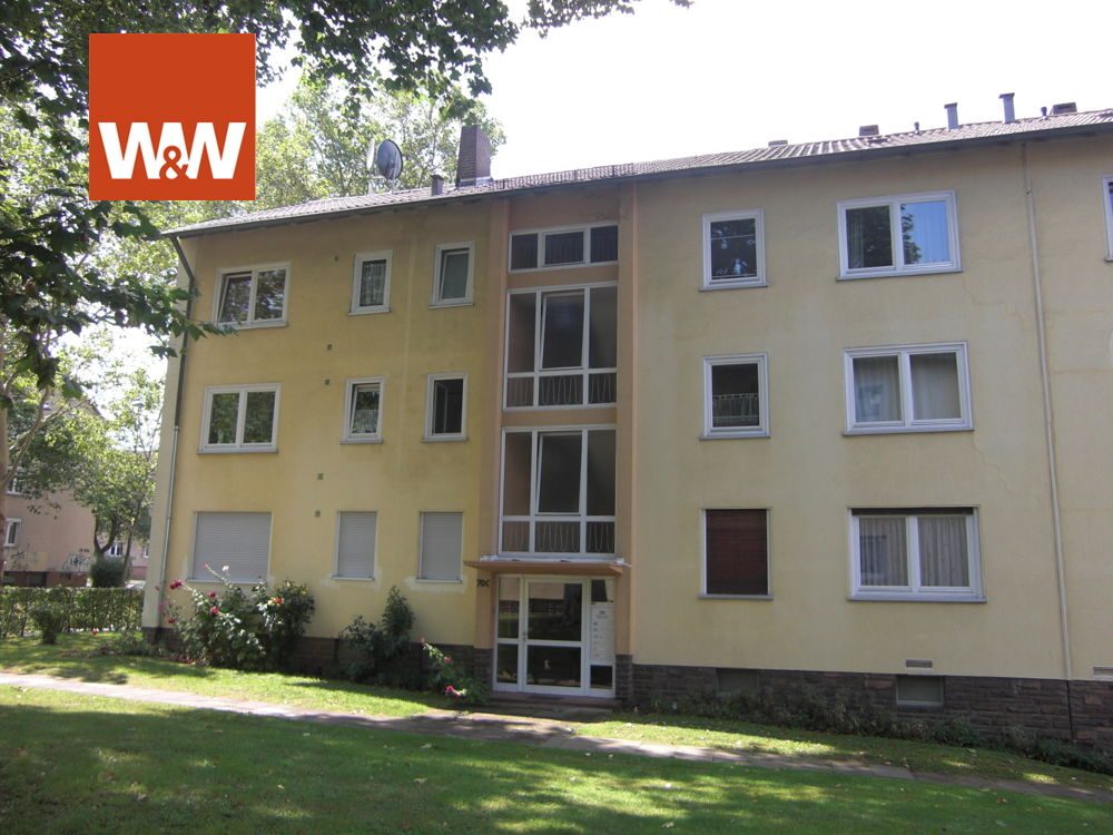 Immobilienangebot - Kassel - Alle - +++ Vermietete, renovierungsbedürftige Wohnung mit Balkon in beliebter Lage nahe Stadthallengarten +++