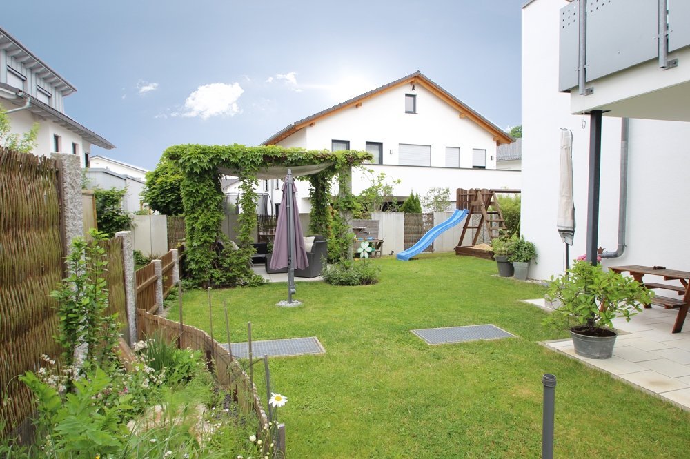 Immobilienangebot - Hüttlingen - Alle - RESERVIERT - Große Wohnung mit Garten statt Haus? Exklusive ETW in bevorzugter Lage von Hüttlingen