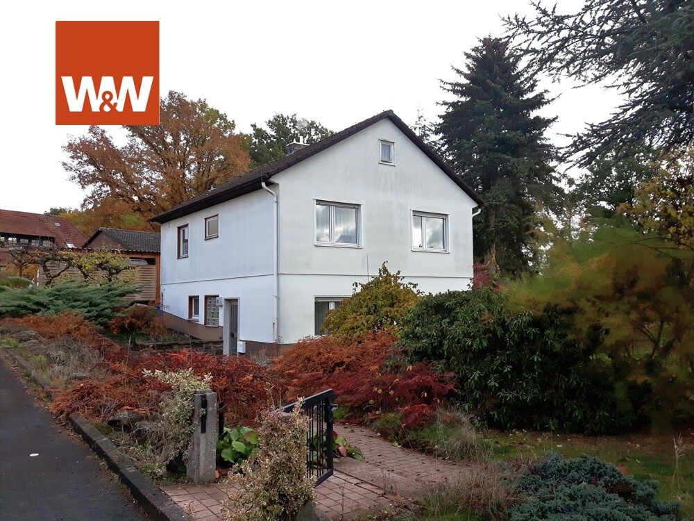 Immobilienangebot - Wetter - Alle - Einfamilienhaus auf großzügigem Grundstück mit
tollen Ausblick in Wetter/Hess.