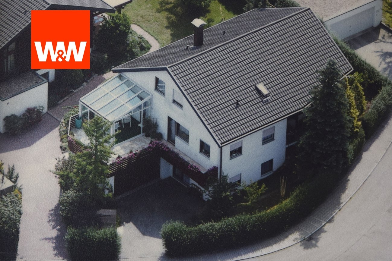 Immobilienangebot - Eberdingen / Nussdorf - Alle - Ein- bis Zweifamilienhaus mit Einliegerwohnung und Wintergarten in ruhiger Lage!