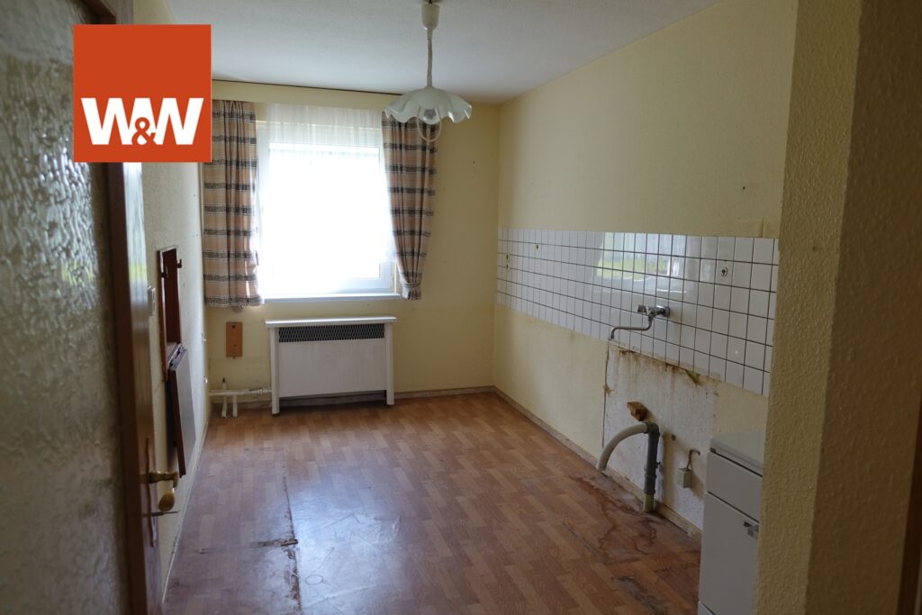Immobilienangebot - Lichtenau / Auerswalde - Alle - Freistehendes Einfamilienhaus mit schönem Grundstück, praktischem Grundriss und in ruhiger Lage