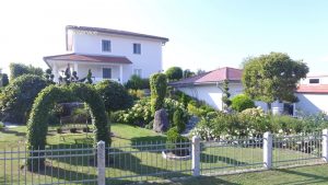 Immobilienangebot - Thurmansbang - Alle - Herzlich Willkommen in Ihrem Traumhaus mit tollem Garten, Doppelgarage & der Natur vor der Haustüre