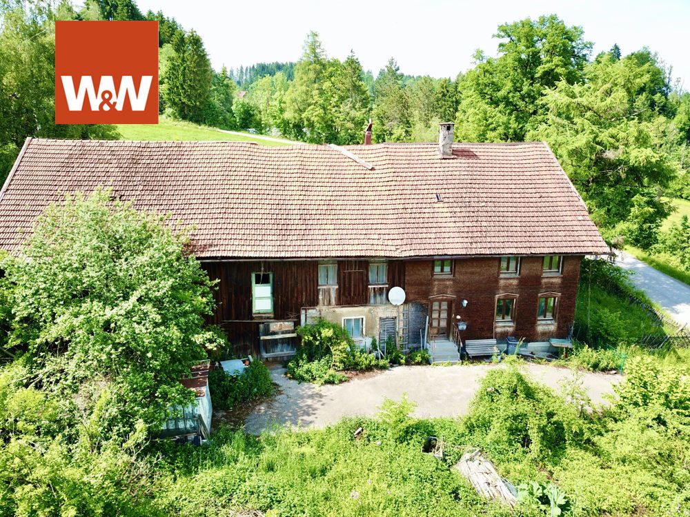 Immobilienangebot - Lindenberg im Allgäu - Alle - Traumhaftes Grundstück mit altem Bauernhof und toller Bergsicht