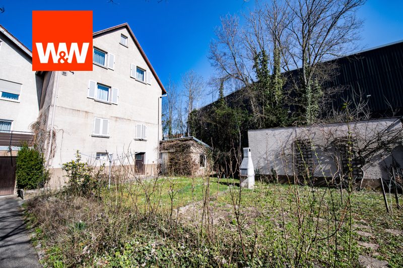 Immobilienangebot - Korntal-Münchingen - Alle - Ältere Doppelhaushälfte mit 2 Wohnungen