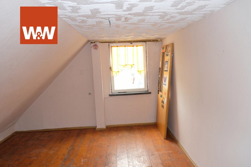 Immobilienangebot - Eibenstock - Alle - Haus sucht glückliche Familie in Sosa