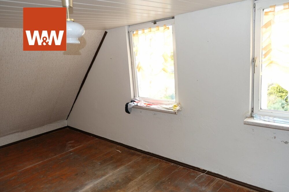 Immobilienangebot - Eibenstock - Alle - Haus sucht glückliche Familie in Sosa
