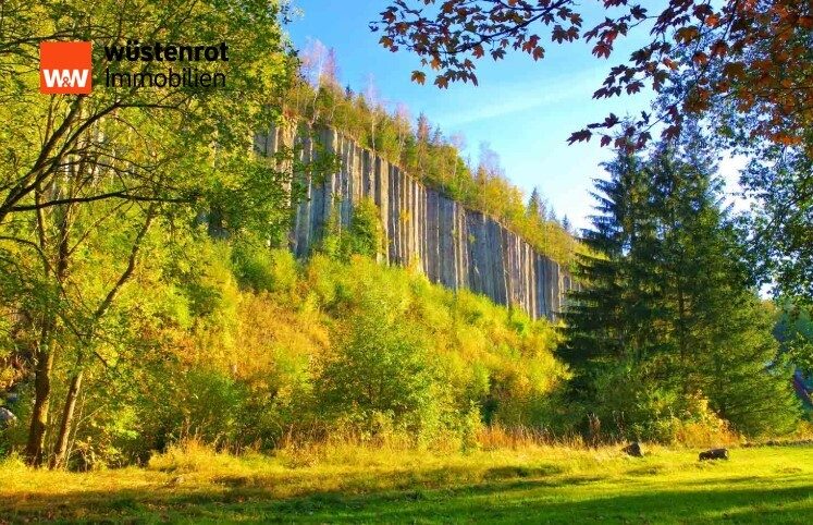 Immobilienangebot - Scheibenberg - Alle - 2 Mehrfamilienhäuser im Erzgebirge mit 8602 m² baureifes Grundstück (Zentrumnah)