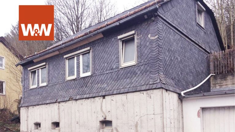 Immobilienangebot - Ludwigsstadt - Alle - Handwerker Traum - putziges Wohnhaus mit Stall und Hofraum