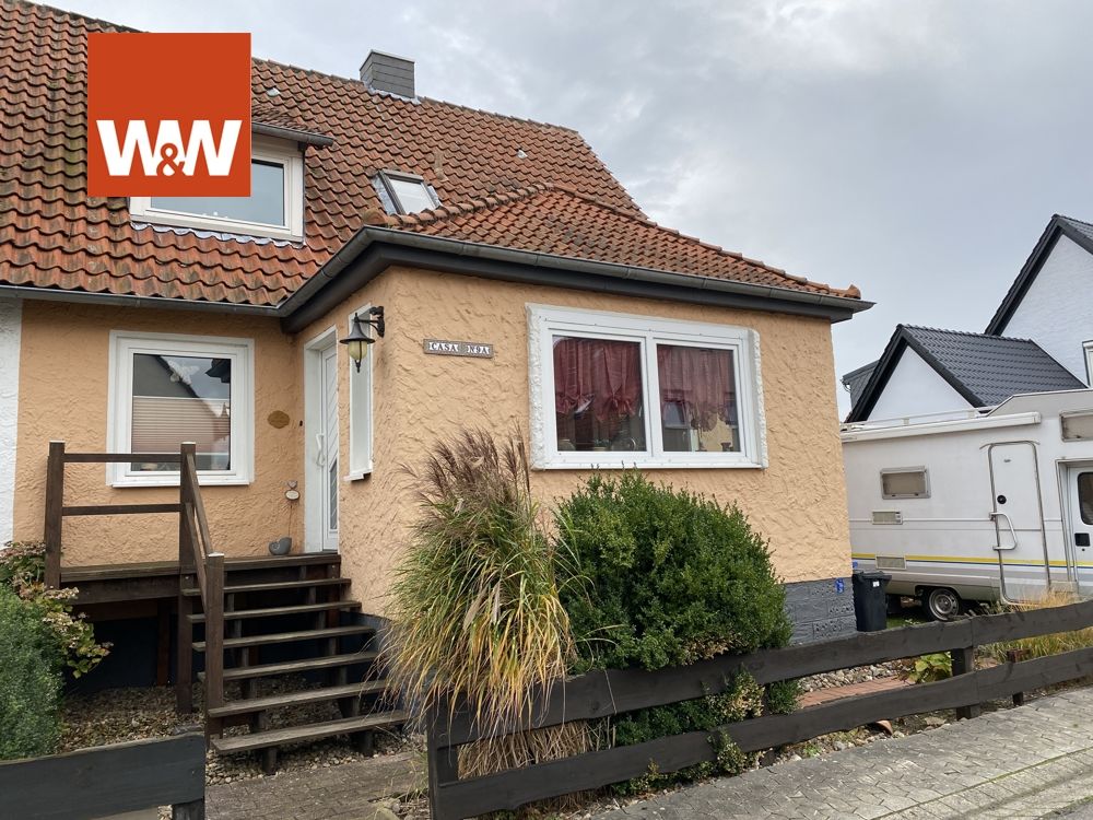 Immobilienangebot - Vordorf - Alle - Ein schönes Grundstück mit einer geräumigen, gepflegten Doppelhaushälfte, Garage u. Pool in Vordorf!