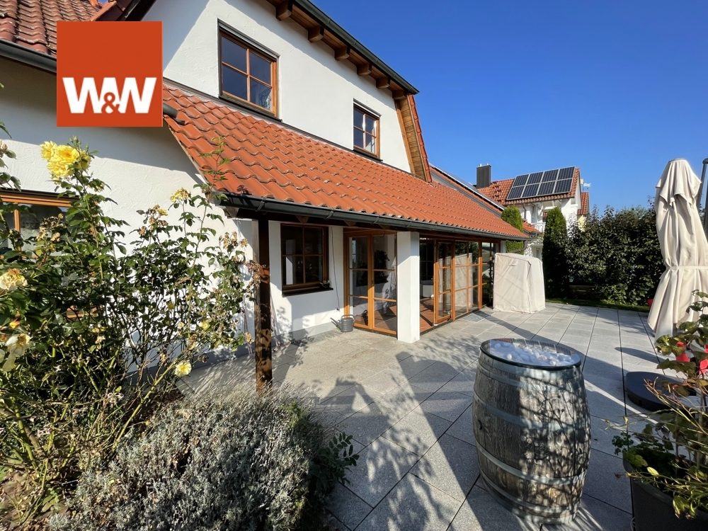 Immobilienangebot - Gundelfingen an der Donau - Alle - Lichtdurchflutetes Einfamilienhaus mit Einliegerwohnung und Doppelgarage