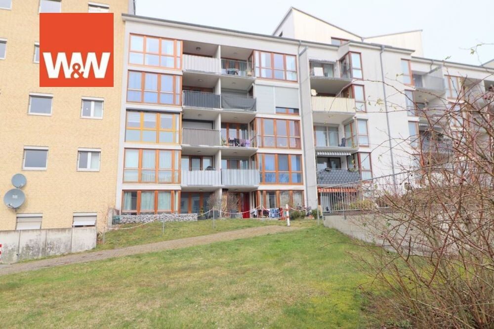 Immobilienangebot - Garbsen - Alle - Attraktive 2 Zimmerwohnung mit Frühstück auf  dem Balkon