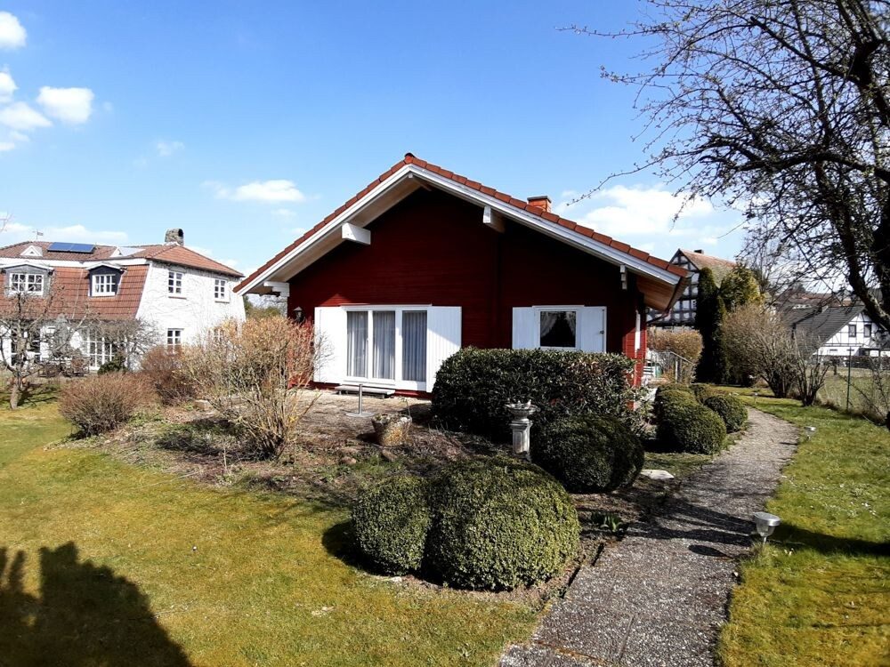 Immobilienangebot - Lahntal / Caldern - Alle - Leben wie im Urlaub - Einfamilienhaus in Lahntal Caldern