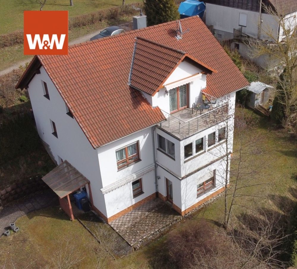 Immobilienangebot - Eschach - Alle - 5.111 m² Grundstück mit Zweifamilienhaus und ELW. Seltene Gelegenheit für vielfältige Nutzung.