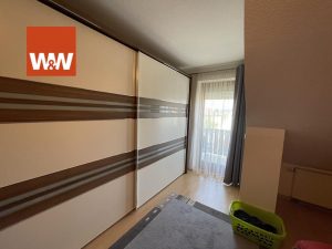Immobilienangebot - Straubing - Alle - 1A Lage: Schön geschnittene 3Z-Wohnung mit EBK, Balkon, Kellerabteil und Stellplatz vor dem Haus!