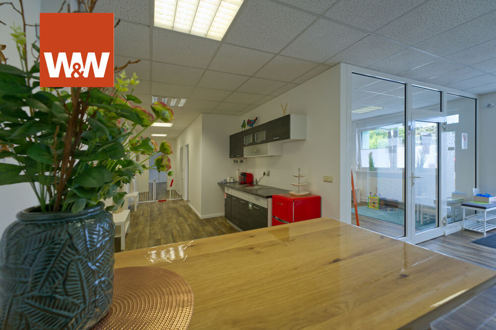 Immobilienangebot - Berlin / Mahlsdorf - Alle - Büro, Praxisräume, modern, ebenerdig, sehr gepflegt, 5 Räume, Küche, WC Dusche