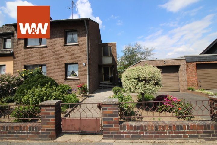 Immobilienangebot - Moers - Alle - Generationenwohnen? Wohnen und Vermieten?
Gepflegtes, frei werdendes Zweifamilienhaus in Moers!