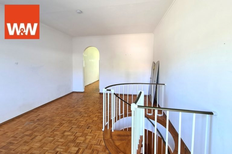 Immobilienangebot - Haar - Alle - Sofort  bezugsreife 2 Zimmer  Erdgeschosswohnung mit Hobbyraum auf Erbpachtgrundstück in Haar bei München