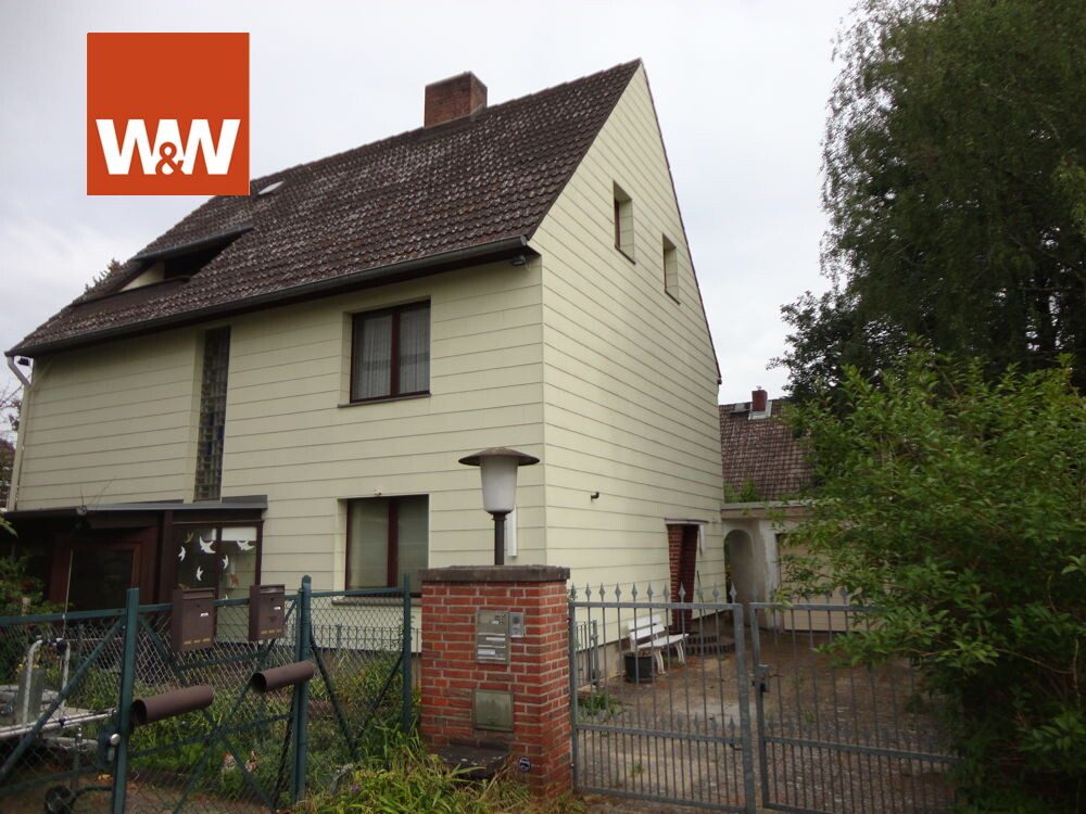 Immobilienangebot - Berlin - Alle - Großzügiges Ein-/Zweifamilienhaus für individuelle Gestaltung nach eigenen Wünschen in ruhiger Lage
