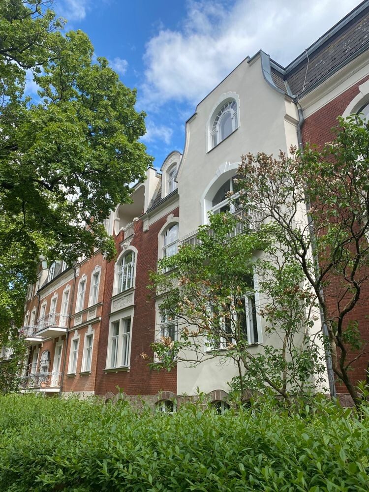 Immobilienangebot - Berlin / Lichterfelde - Alle - RESERVIERT! Sehr repräsentative Altbauwohnung im Herzen von Lichterfelde nahe Drakestraße