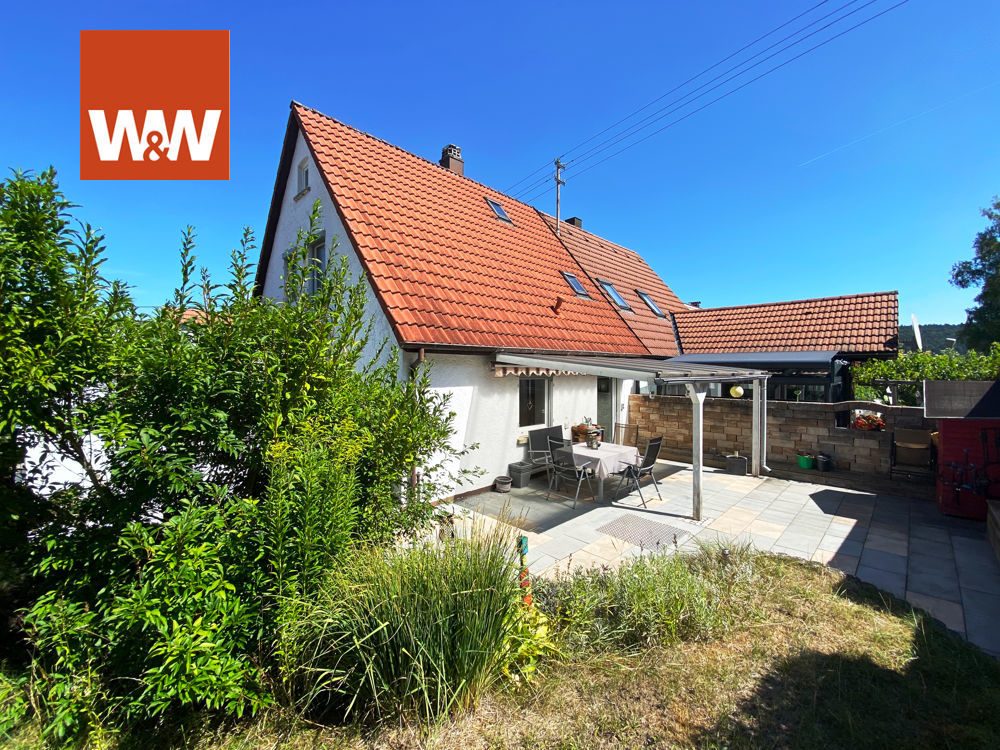 Immobilienangebot - Tuttlingen - Alle - TOP-Preis. Gemütliches Haus mit Terrasse, Garten und eigener Garage. 5 Zimmer mit 97 m2 Wohnfläche