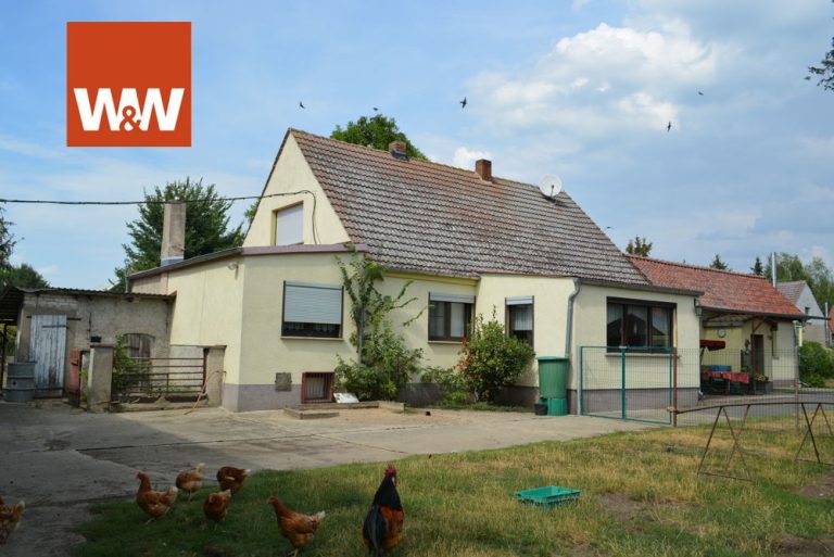 Immobilienangebot - Letschin - Alle - Hof mit Einfamilienhaus und Einliegerwohnung, Scheune und Garagen