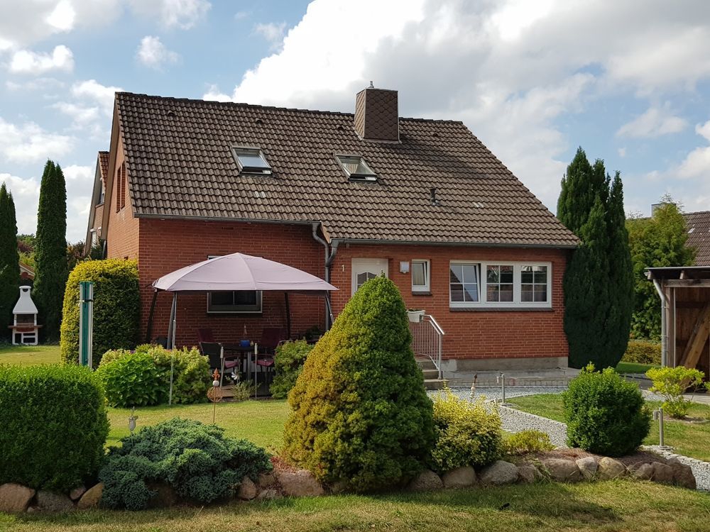 Immobilienangebot - Mönkeberg - Alle - Gemütliches familienfreundliches Einfamilienhaus in Sackgassenendlage von Mönkeberg