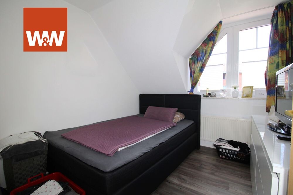 Immobilienangebot - Papenburg - Alle - Reihenendhaus zentrumnah und doch im Grünen.
ca.97 m² Wohnfläche, plus ca.14 m² Studio, plus Nutzfl.