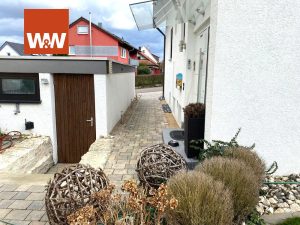 Immobilienangebot - Leingarten - Alle - "Die Belohnung für langes suchen"  
Wohlfühlgarten - 150 m² - 6 Zimmer - Garage - gepflegt