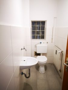 Immobilienangebot - Ansbach - Alle - Ensemble aus drei Wohnhäusern. Größtenteils bezugsfrei, im Sanierungsgebiet.