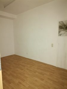 Immobilienangebot - Ansbach - Alle - Ensemble aus drei Wohnhäusern. Größtenteils bezugsfrei, im Sanierungsgebiet.
