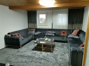 Immobilienangebot - Ansbach - Alle - Ensemble aus drei Wohnhäusern. Größtenteils bezugsfrei, im Sanierungsgebiet.