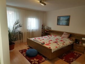 Immobilienangebot - Ansbach - Alle - Ensemble aus drei Wohnhäusern. Größtenteils bezugsfrei, im Sanierungsgebiet.