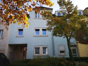 Immobilienangebot - Ansbach - Alle - Ensemble aus drei Wohnhäusern. Größtenteils bezugsfrei, im Sanierungsgebiet.