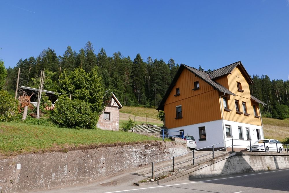 Immobilienangebot - Baiersbronn / Friedrichstal (Württemberg) - Alle - Gemütliches Wohnhaus nahe Baiersbronn